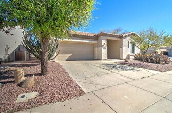 4120 E Donato Dr in Gilbert, AZ - Building Photo - Building Photo
