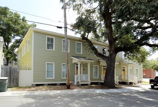 Cortlandt Village in Savannah, GA - Foto de edificio - Building Photo