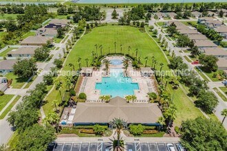 7801 Seafield Ln in Wesley Chapel, FL - Building Photo - Building Photo