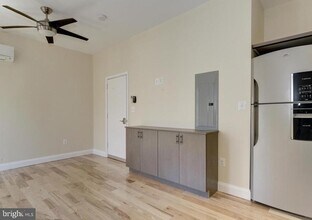 1102 5th St NW in Washington, DC - Building Photo - Building Photo