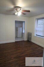 4236 N Broadway in Chicago, IL - Foto de edificio - Building Photo