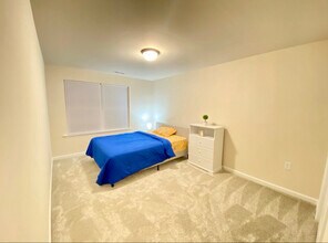 5612 Preveza Pl in Raleigh, NC - Foto de edificio - Building Photo