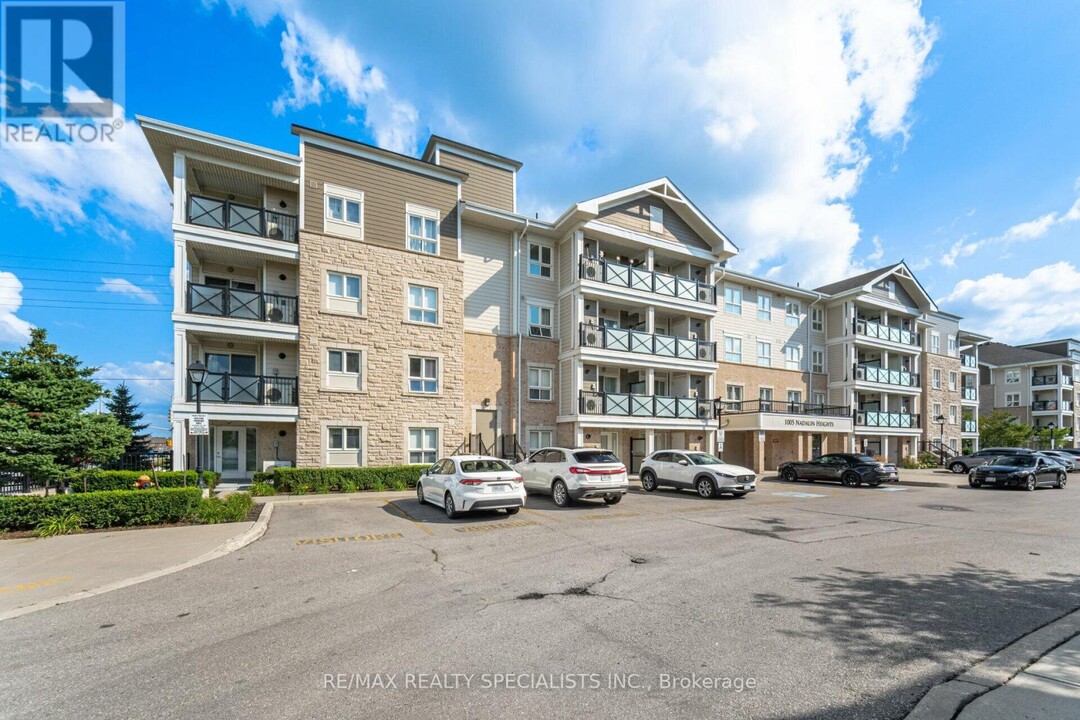 1005-1005 Nadalin Heights in Milton, ON - Building Photo