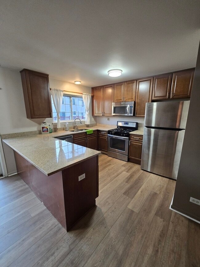 647 Georgian Ct in Addison, IL - Building Photo - Building Photo