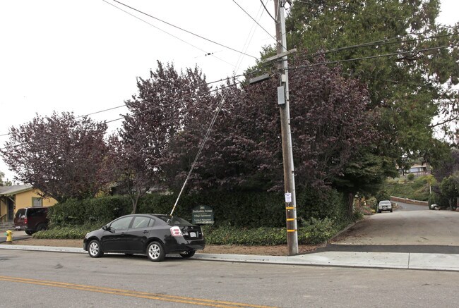 Soquel Village Apartments in Soquel, CA - Foto de edificio - Building Photo