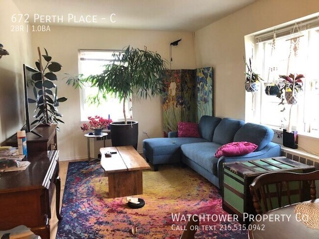 672 Perth Pl in Philadelphia, PA - Building Photo - Building Photo