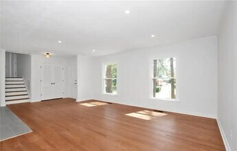 2710 Fordham Dr in Fayetteville, NC - Foto de edificio - Building Photo