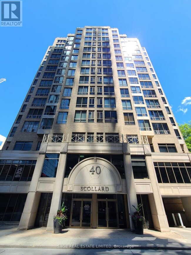 40-740 Scollard St