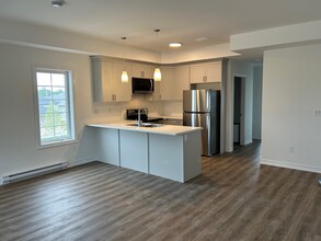 532 Drewery Rd in Cobourg, ON - Building Photo - Building Photo