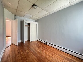 68 Stegman St in Jersey City, NJ - Building Photo - Building Photo