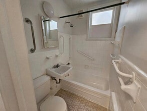 3205 Beaubien Est in Montréal, QC - Building Photo - Building Photo