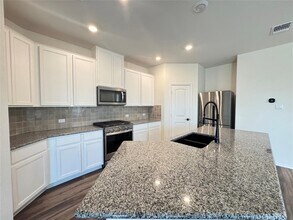 3919 La Contenta Ln in Round Rock, TX - Building Photo - Building Photo