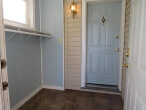 2002 Cottage Ave in Erie, PA - Building Photo - Building Photo