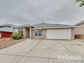 8427 Rio Verde Pl NW in Albuquerque, NM - Building Photo