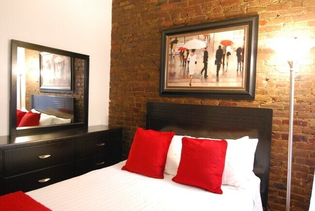 331 E 33rd St in New York, NY - Building Photo - Building Photo