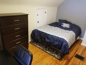 31 E Lakeside Ave in Lakeside Park, KY - Building Photo - Building Photo