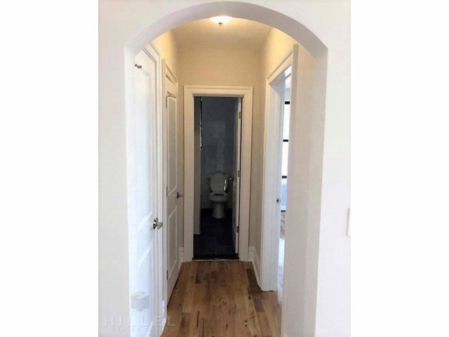 43-10 44th St in Queens, NY - Building Photo - Building Photo