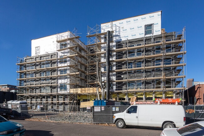 Evo on Emerson in Denver, CO - Building Photo - Building Photo