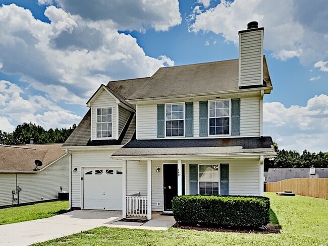 property at 140 Inverness Trce