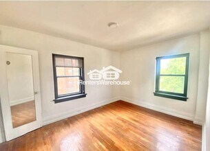 2807 Grand Ave in Des Moines, IA - Building Photo - Building Photo