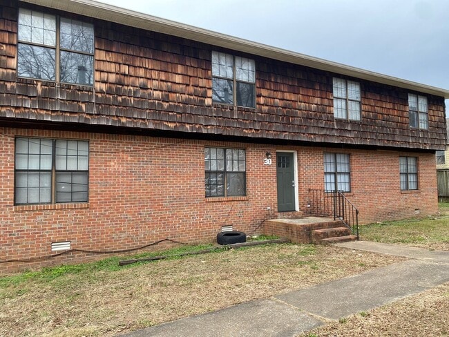 30 Brianfield Cv, Unit C