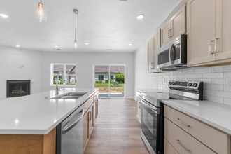 2715 Sachet Pl in Bellevue, WI - Building Photo - Building Photo