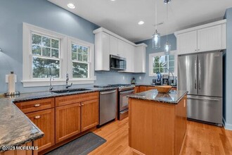 207 Pennsylvania Ave in Spring Lake, NJ - Building Photo - Building Photo