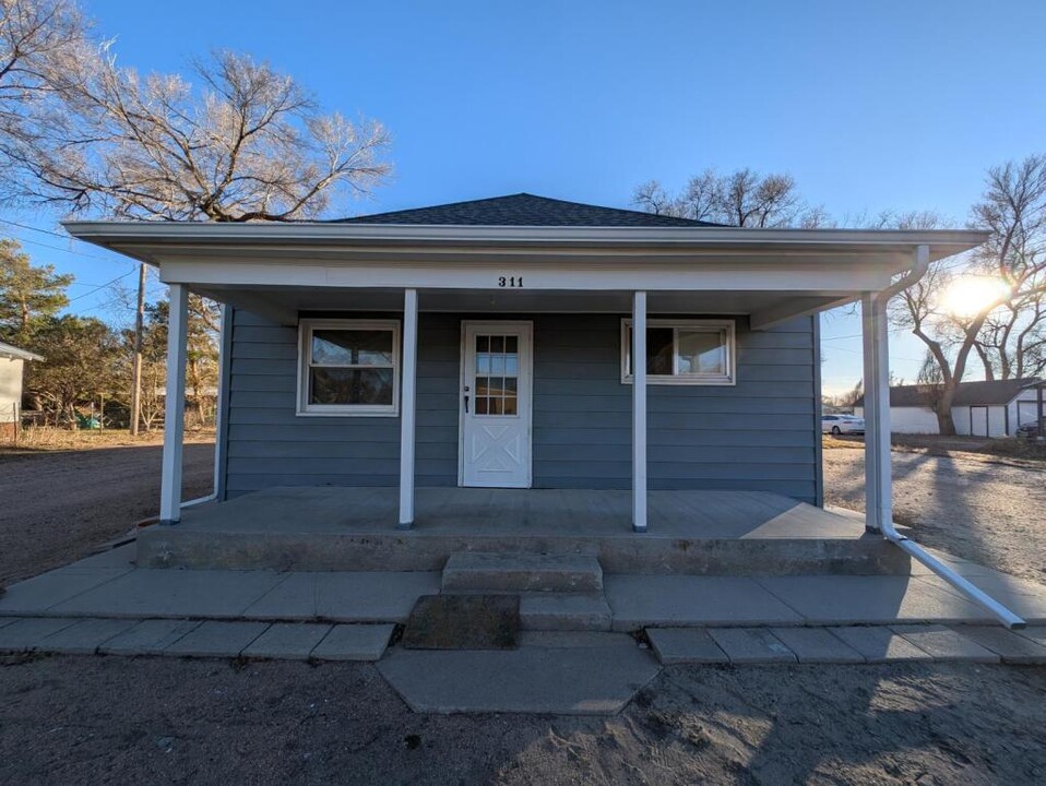 311 Franklin St in Sterling, CO - Foto de edificio