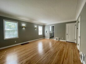 4355 N Oliver Ave in Minneapolis, MN - Building Photo