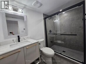 43 Brisco St in Brampton, ON - Building Photo - Building Photo