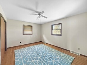 432 Summer Dr in Schererville, IN - Foto de edificio - Building Photo