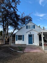 205 Stull Ct, Unit A in East Wenatchee, WA - Building Photo