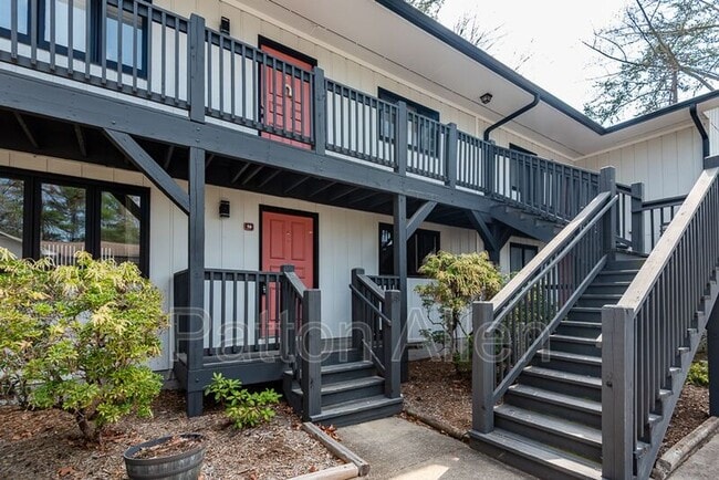 112 Glenn Bridge Rd