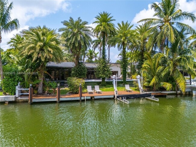 property at 1160 NE 91st St