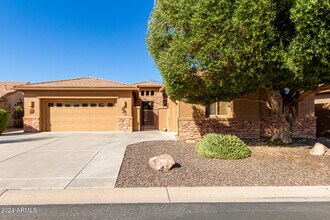 24008 S Starcrest Dr in Sun Lakes, AZ - Building Photo - Building Photo