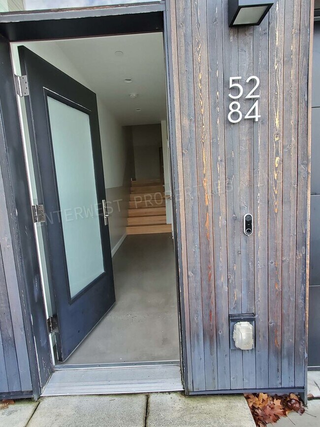 5284 N Vancouver Ave in Portland, OR - Building Photo - Building Photo