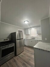 1126 Mill St in Lincoln Park, MI - Building Photo - Building Photo