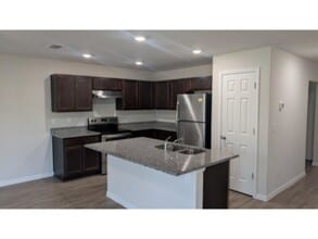 83 Wheatfield Dr in Palm Coast, FL - Building Photo - Building Photo