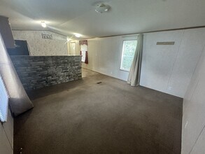 65188 Highway 1058, Unit 5 in Roseland, LA - Foto de edificio - Building Photo