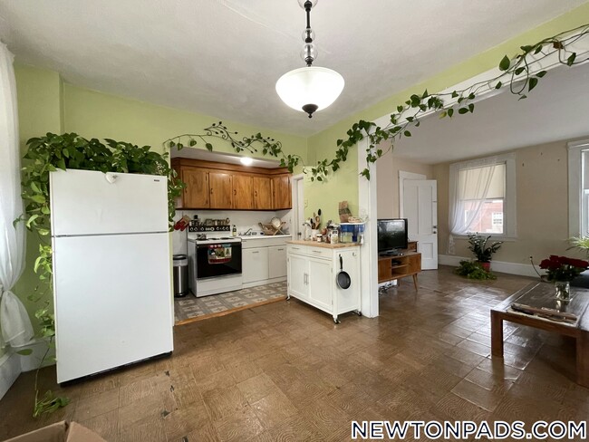 99 Jackson Rd in Newton, MA - Building Photo - Building Photo