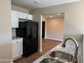10620 Rather Rd in Knoxville, TN - Building Photo - Building Photo