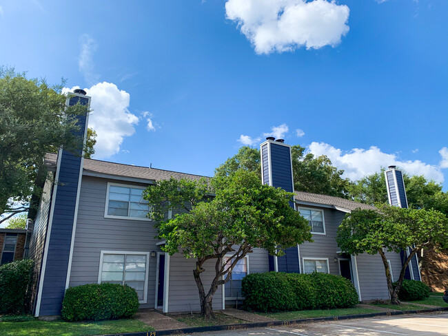 Laurel Parc in Shreveport, LA - Building Photo - Building Photo