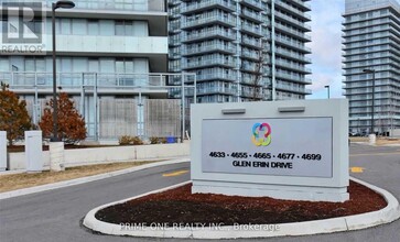 4655-4655 Glen Erin Dr in Mississauga, ON - Building Photo - Building Photo