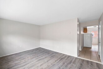 39-45 1st St in Hackensack, NJ - Building Photo - Building Photo