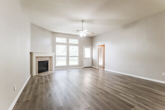 4242 Tree Moss Pl in Humble, TX - Building Photo - Building Photo