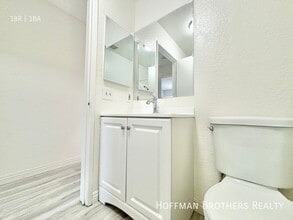 10346 Commerce Ave in Los Angeles, CA - Foto de edificio - Building Photo