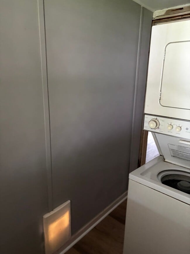 property at 25 E Allen St