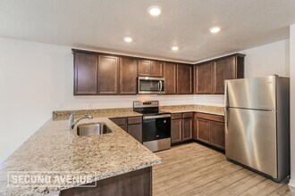 542 Wicker Rd SW in Palm Bay, FL - Building Photo - Building Photo