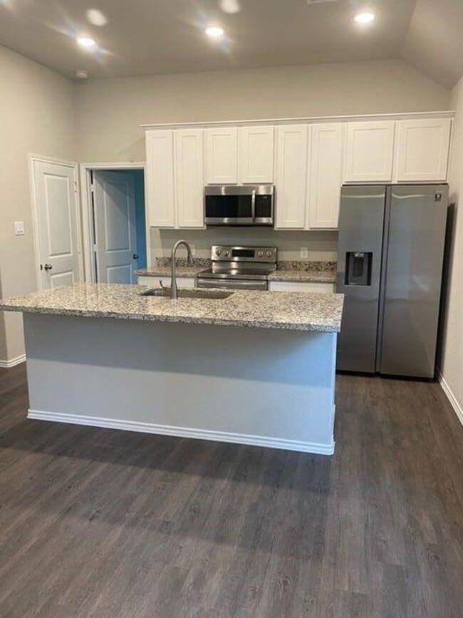 8700 Sassafras in Willis, TX - Building Photo - Building Photo