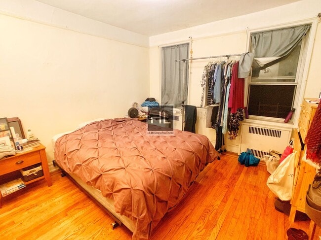 ALBEMARLE ROAD, Unit D6 in Brooklyn, NY - Foto de edificio - Building Photo